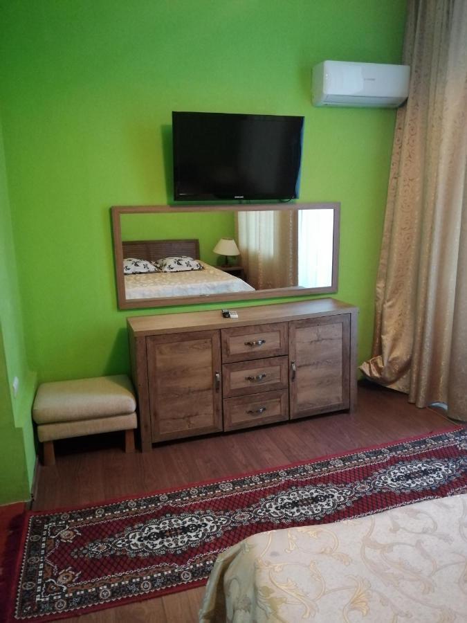 Hotel Rares Botoșani Bagian luar foto