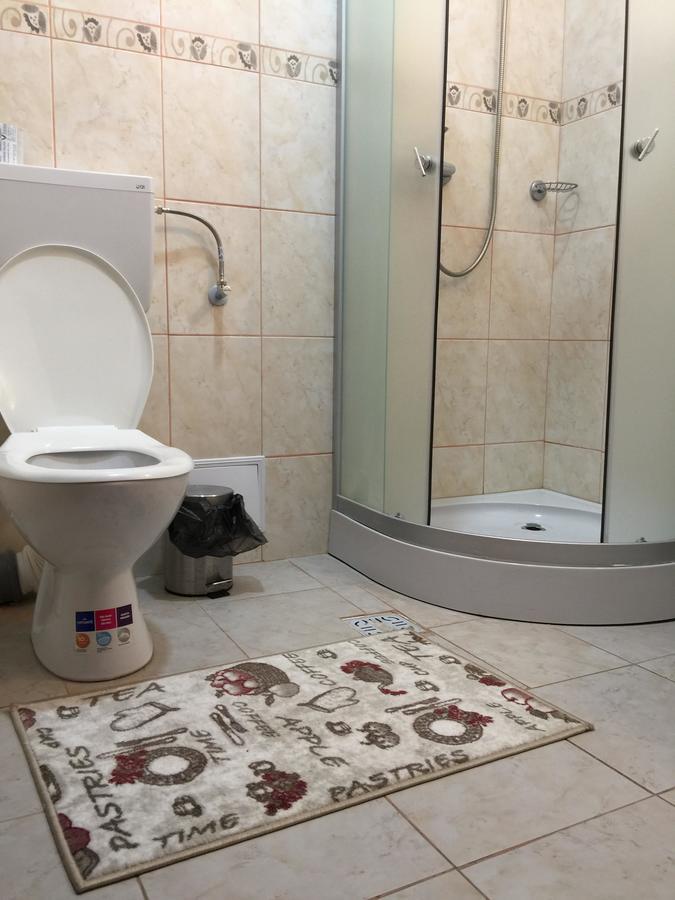 Hotel Rares Botoșani Bagian luar foto